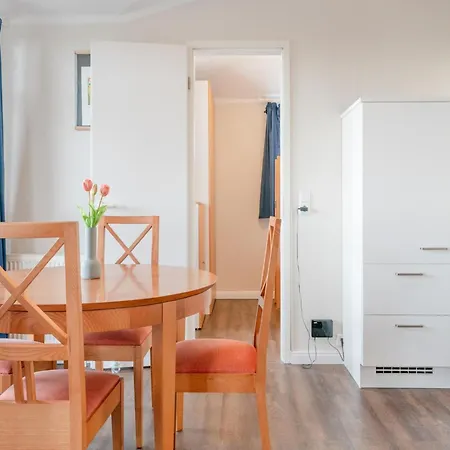 Im 3 Og Mit Balkon In Sellin (Rugen)